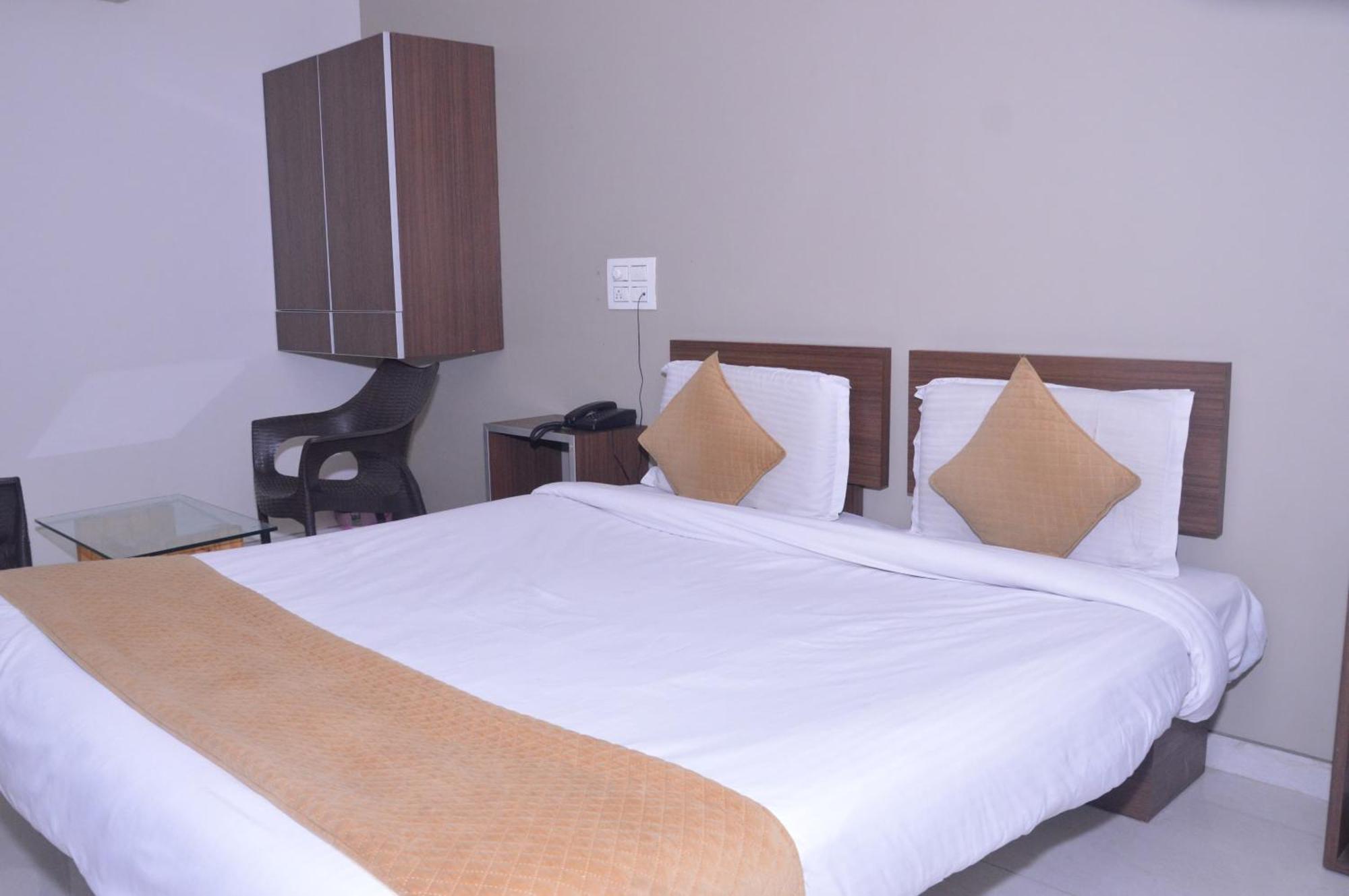 Hotel Indrani Chittorgarh Εξωτερικό φωτογραφία